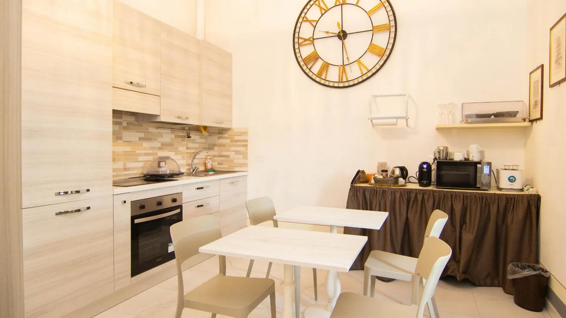 Guest house Le Camere Di Maria Pisa Italy